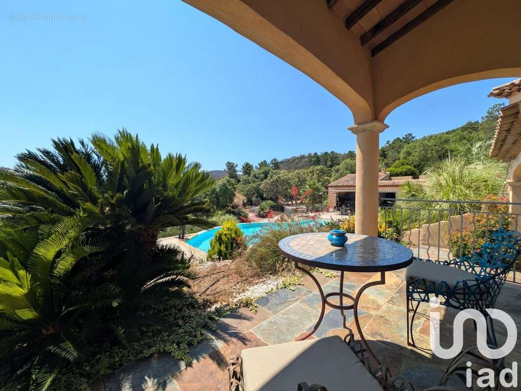 Photo 4 - Maison à BORMES-LES-MIMOSAS