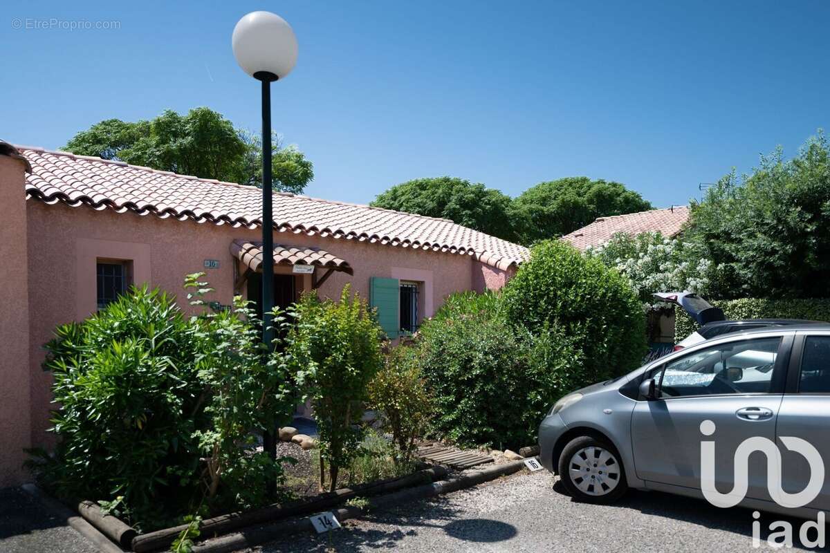 Photo 2 - Maison à EYGUIERES