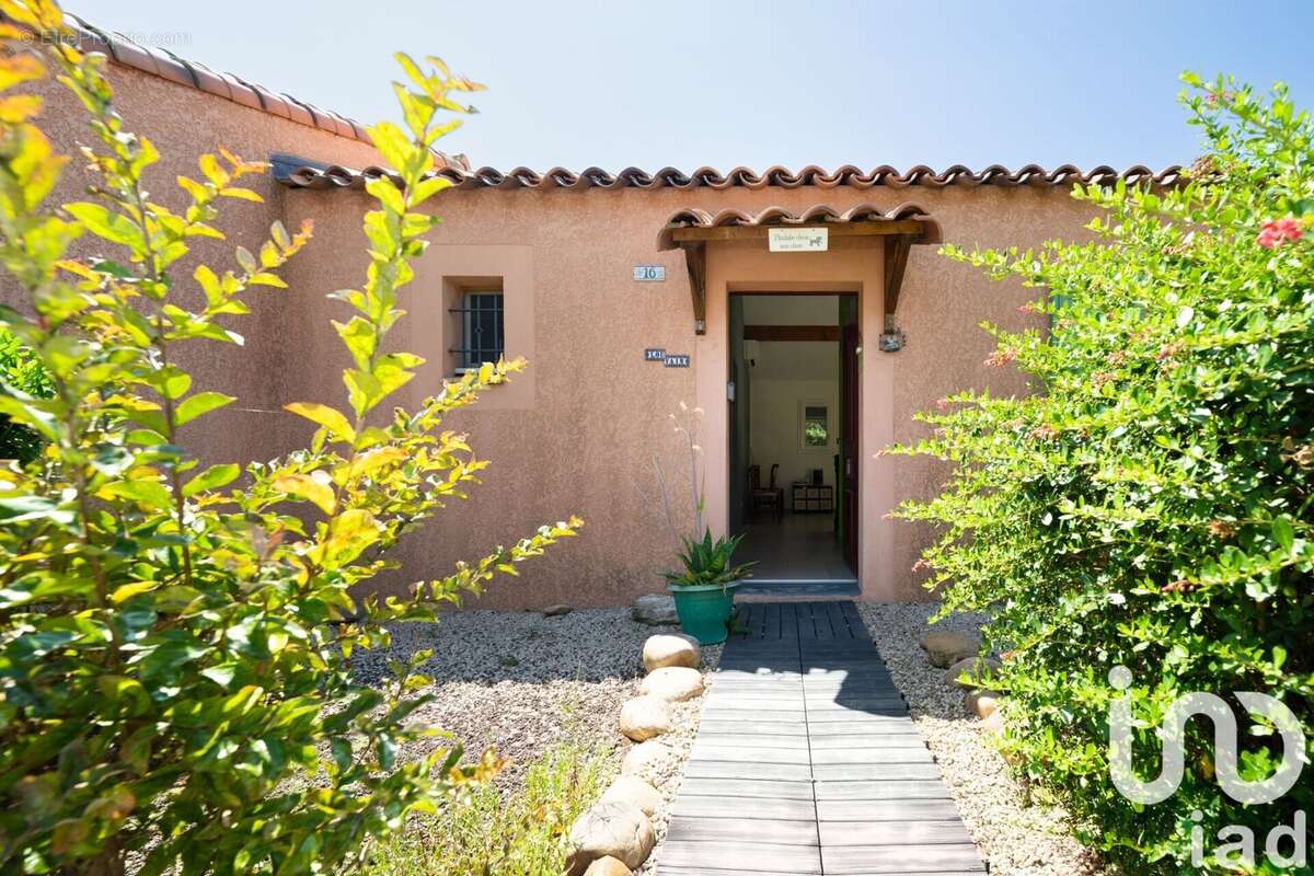 Photo 3 - Maison à EYGUIERES