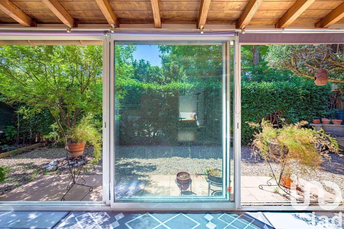 Photo 5 - Maison à EYGUIERES