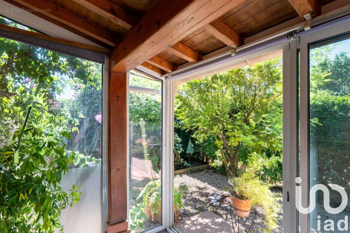 Photo 6 - Maison à EYGUIERES