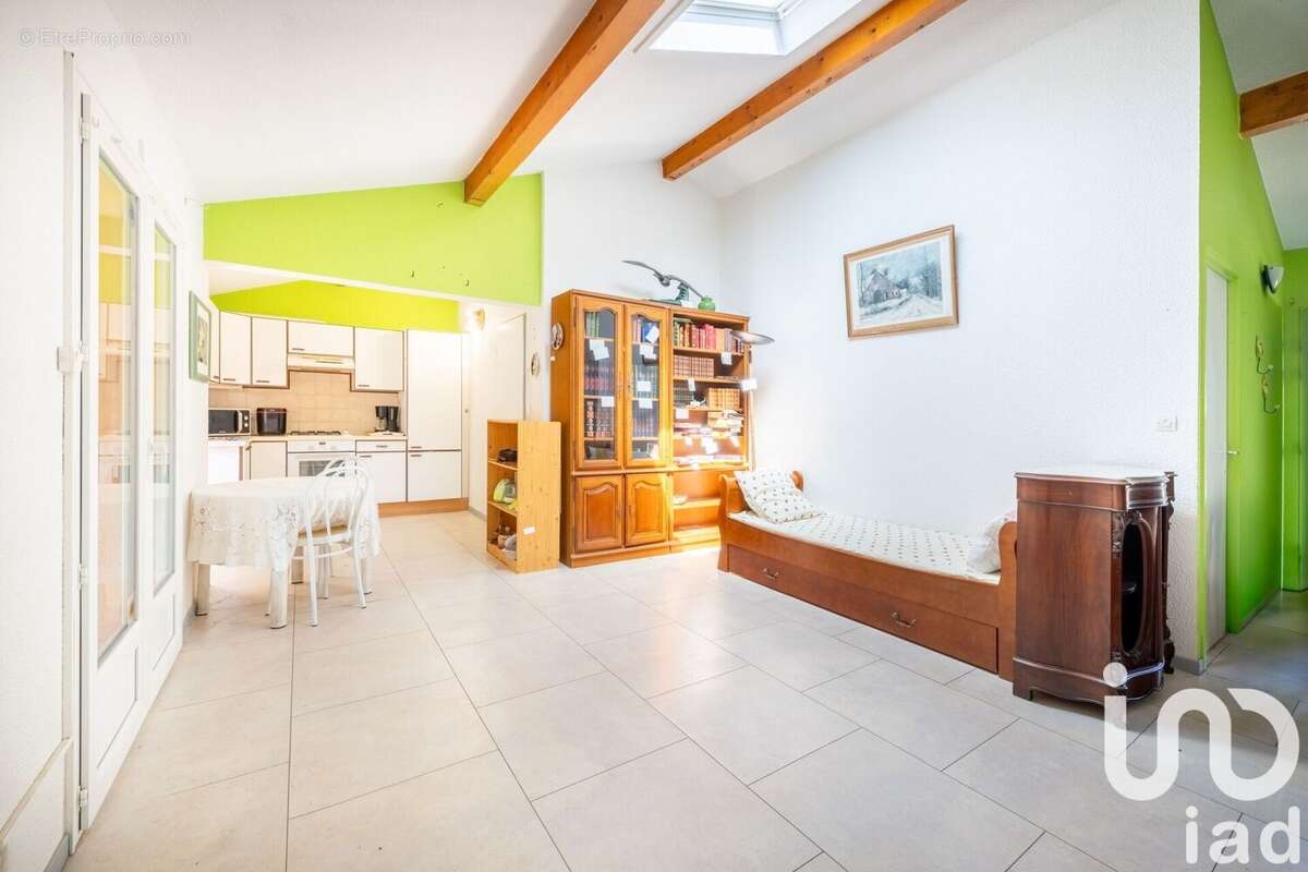 Photo 9 - Maison à EYGUIERES