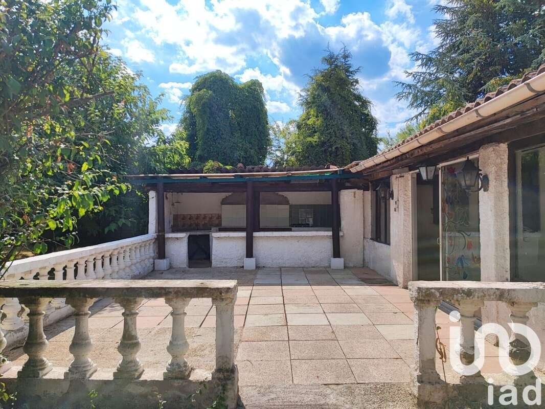 Photo 2 - Maison à LEZAN