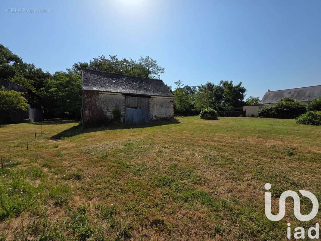 Photo 2 - Terrain à SAINT-BRANCHS