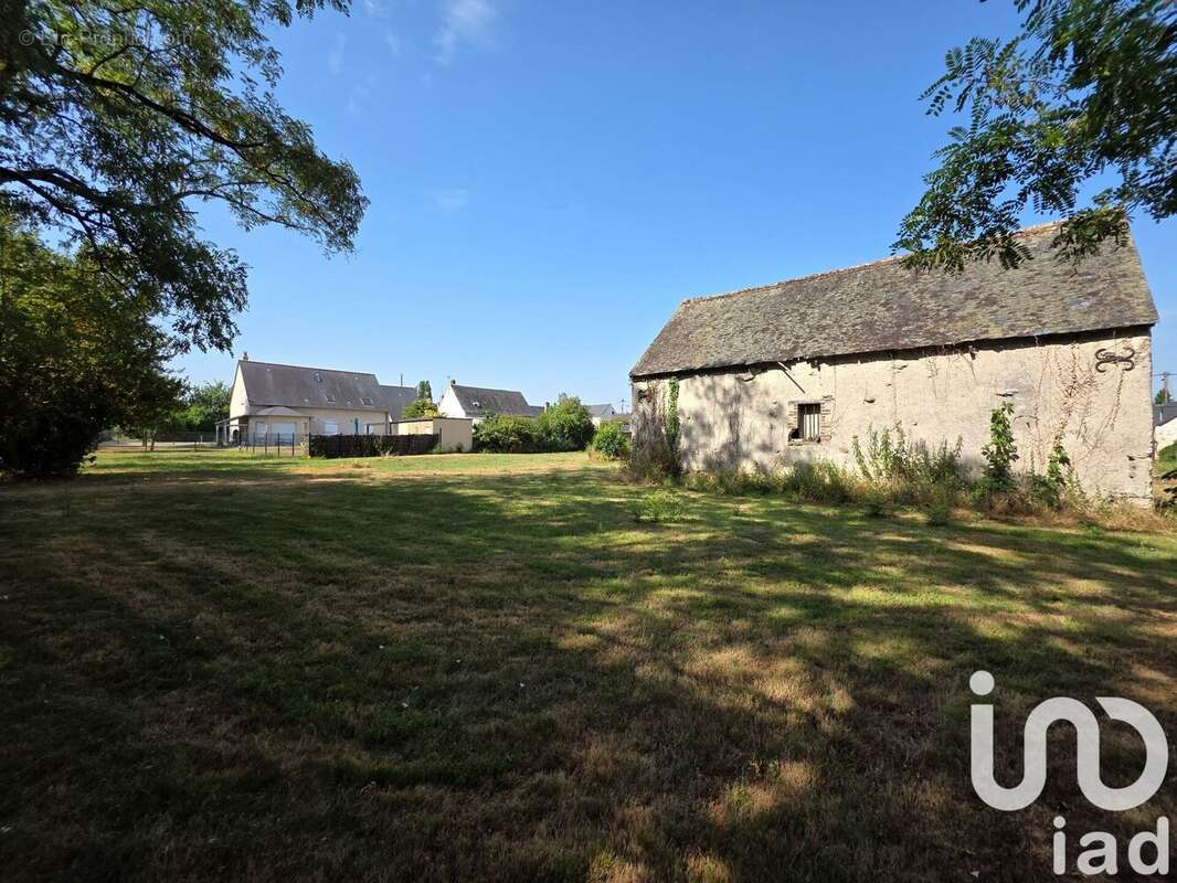 Photo 3 - Terrain à SAINT-BRANCHS