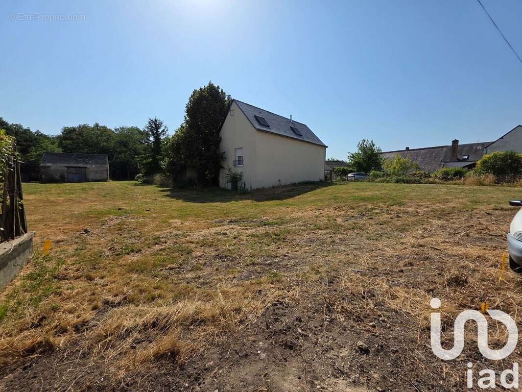 Photo 6 - Terrain à SAINT-BRANCHS