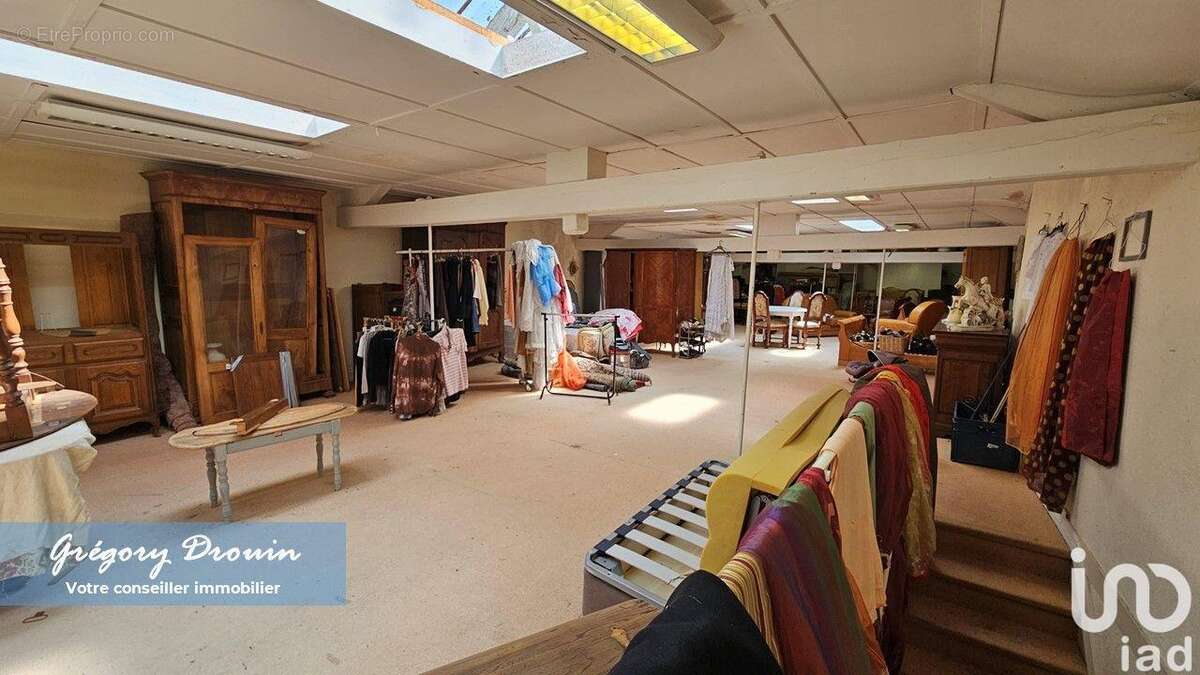 Photo 6 - Commerce à PUISEAUX