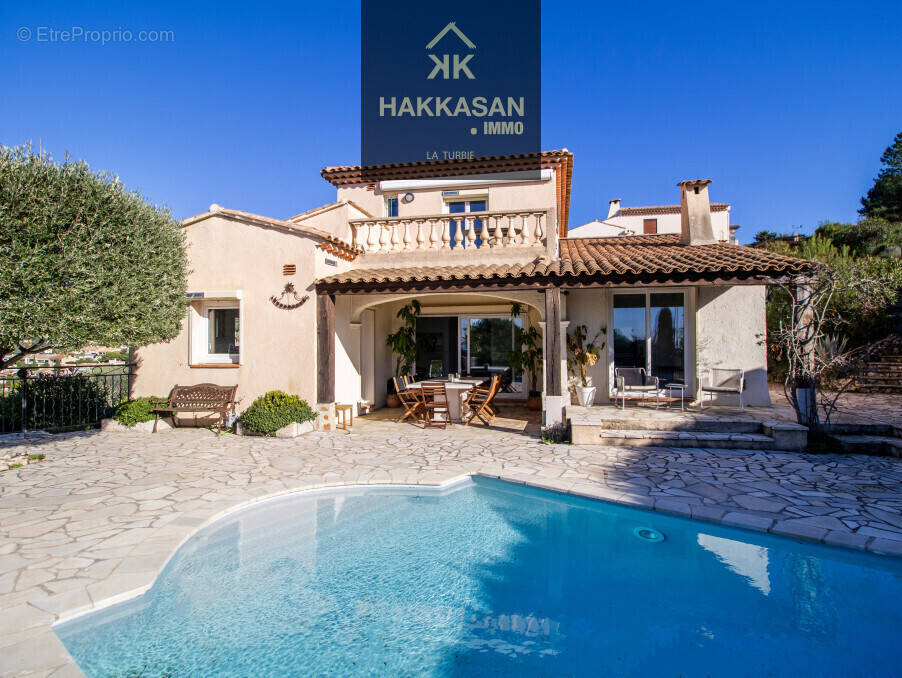 Maison à LA TURBIE