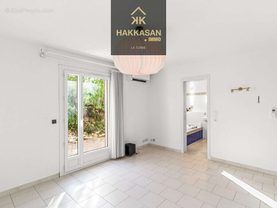 Maison à LA TURBIE