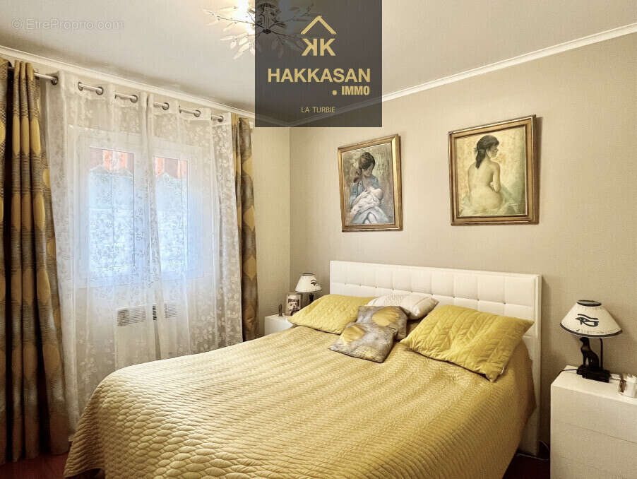 Appartement à LA TURBIE