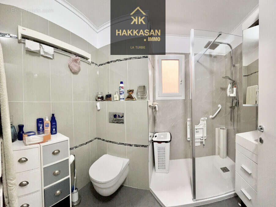 Appartement à LA TURBIE