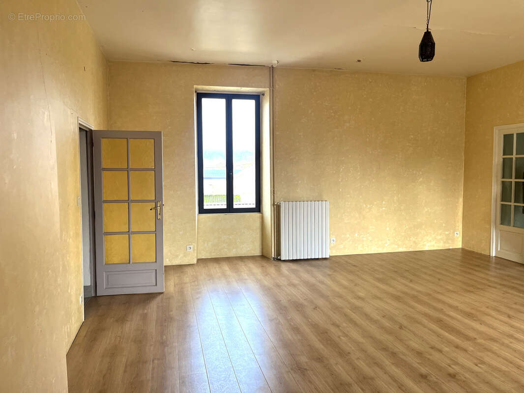 Appartement à PONT-SUR-SEINE
