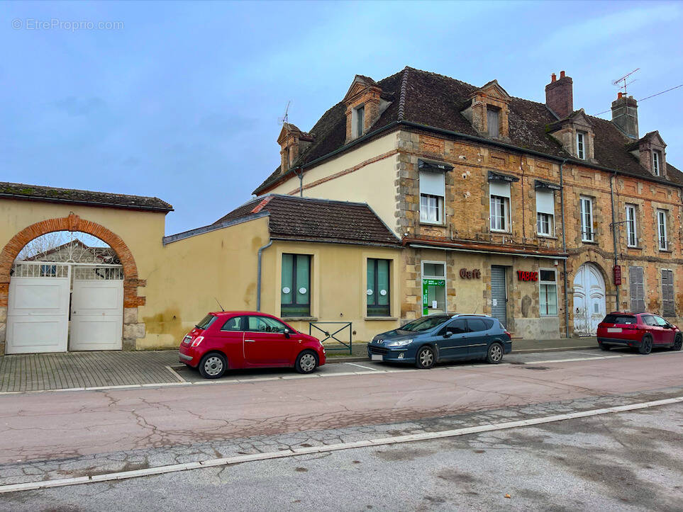 Appartement à PONT-SUR-SEINE