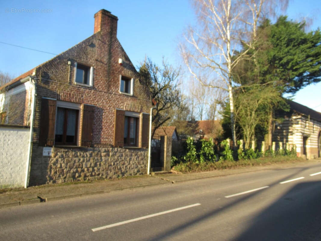 Maison à MAIZIERES