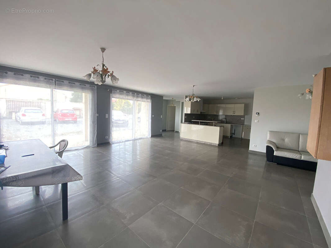 Maison à SAINT-REMY