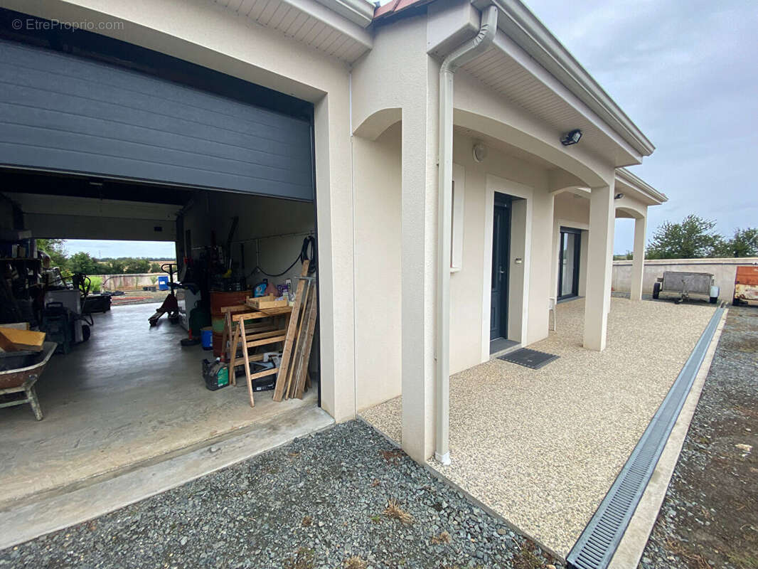 Maison à SAINT-REMY