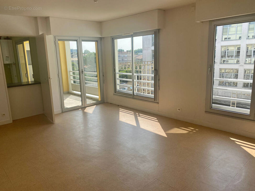 Appartement à NIORT