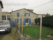 Maison à AZAY-LE-BRULE