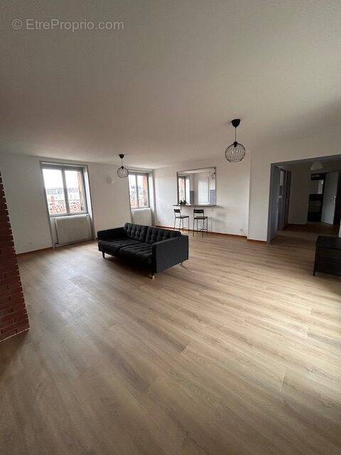 Appartement à SAINT-ETIENNE