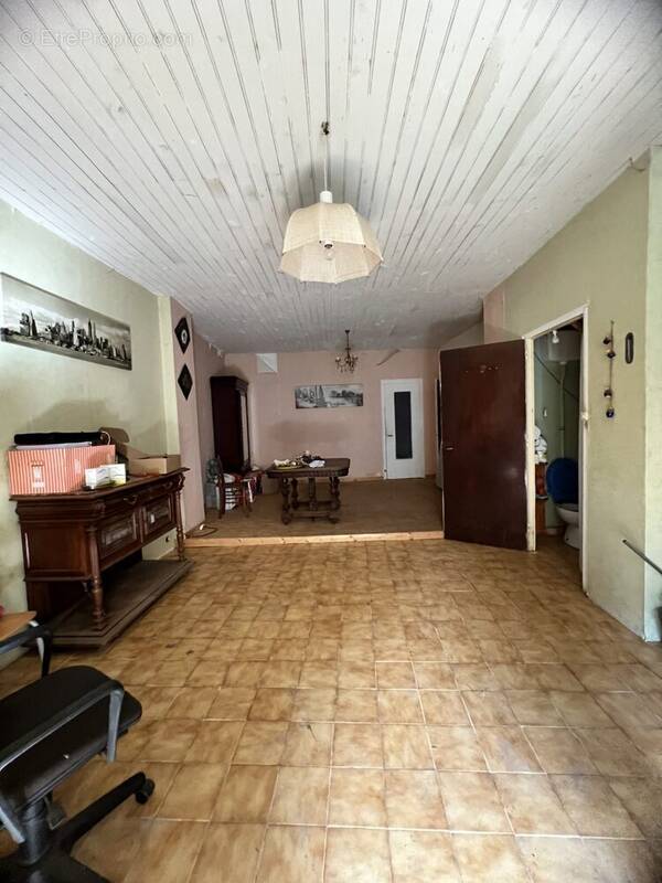 Maison à SAINT-MAURICE-EN-GOURGOIS