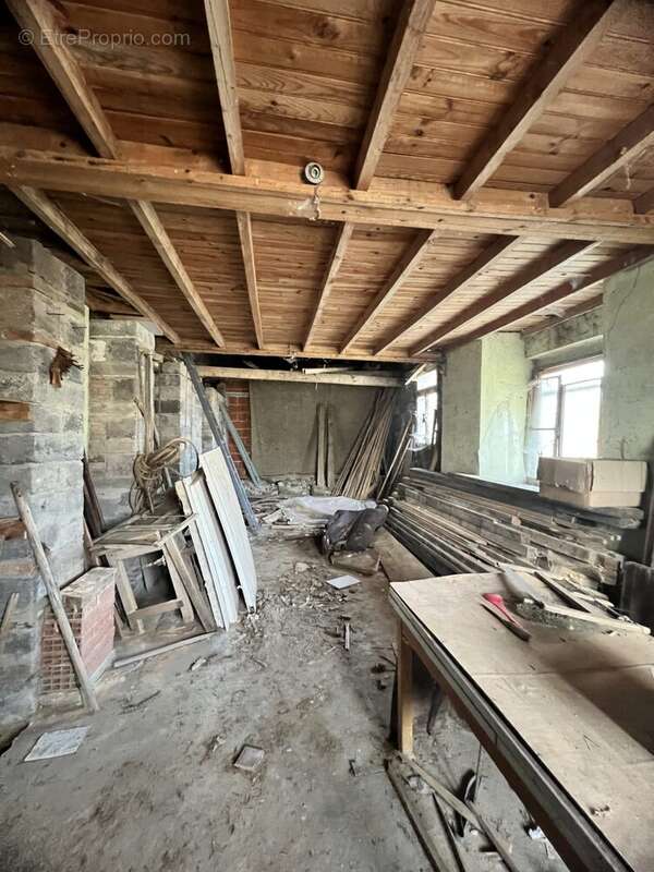 Maison à SAINT-MAURICE-EN-GOURGOIS