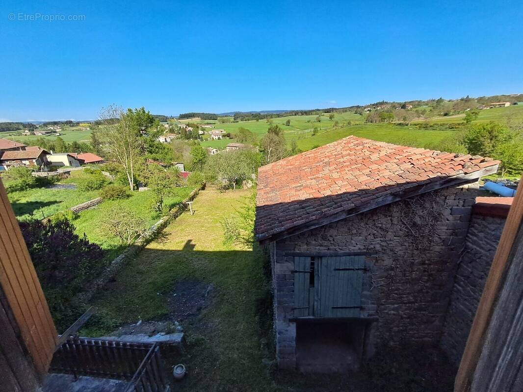 Maison à SAINT-PAL-DE-CHALENCON