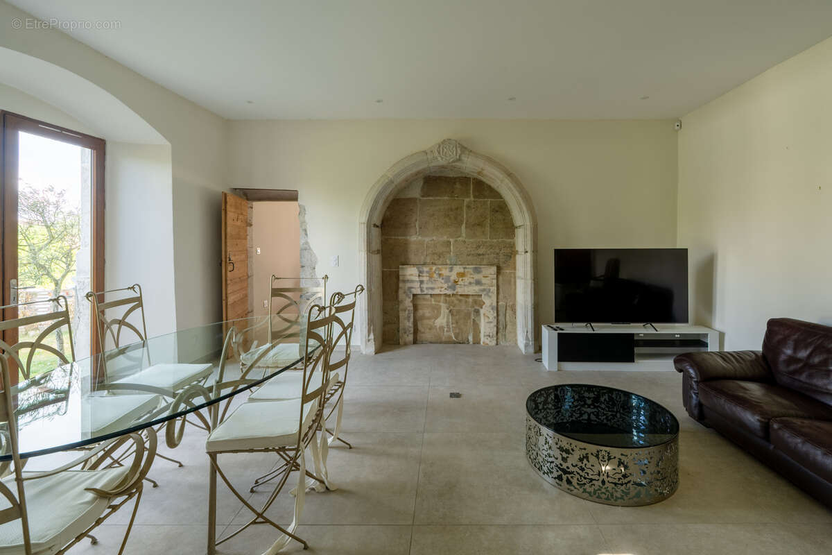 Appartement à QUINTAL