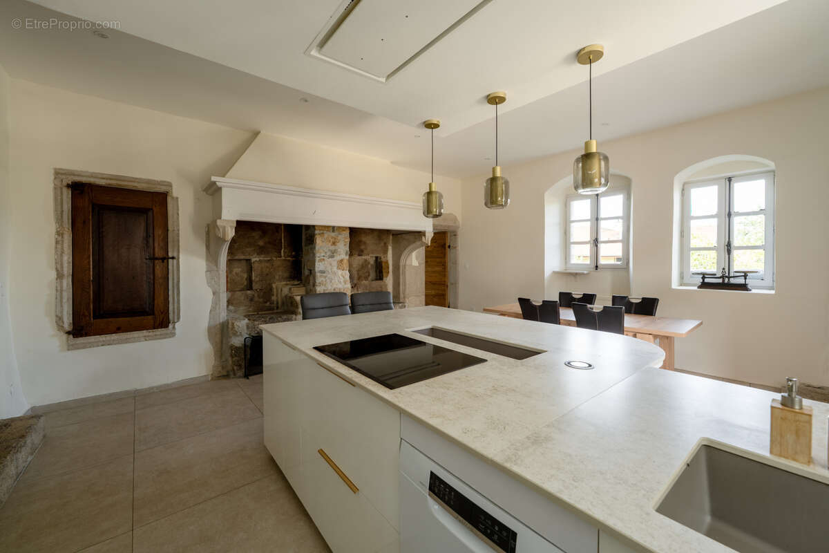 Appartement à QUINTAL