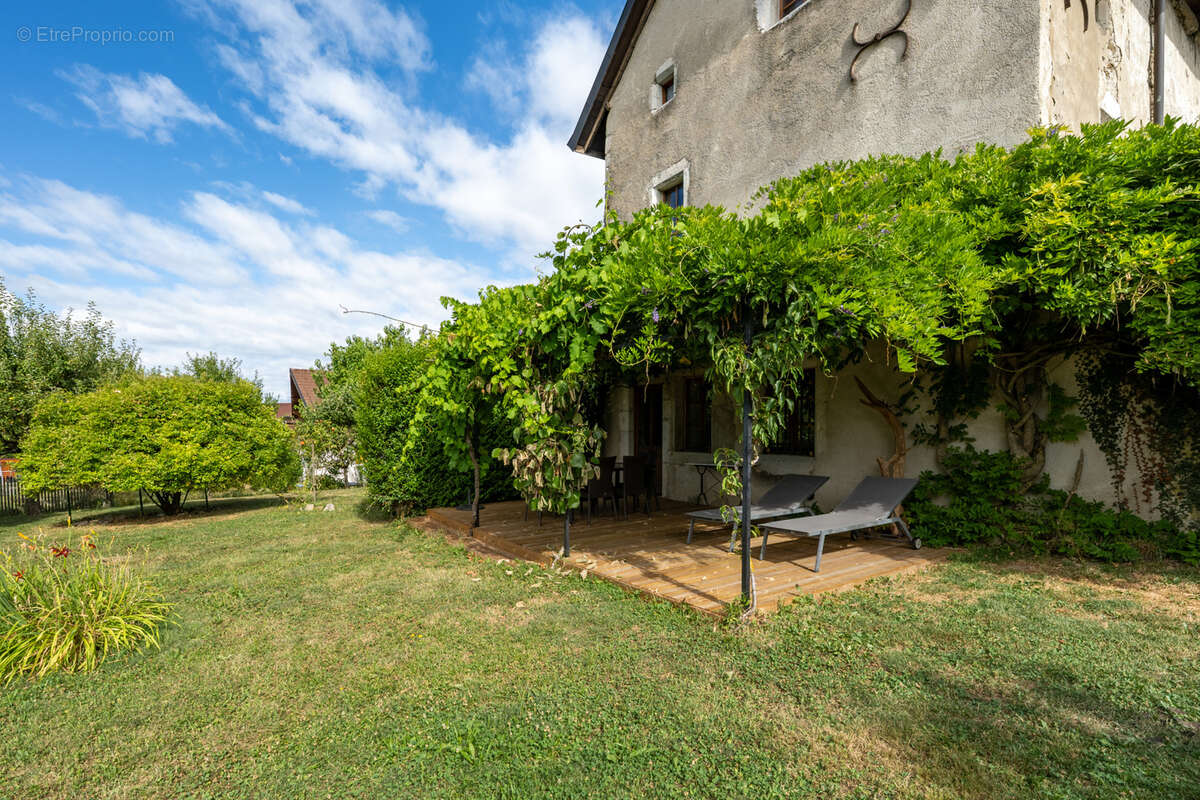 Appartement à QUINTAL