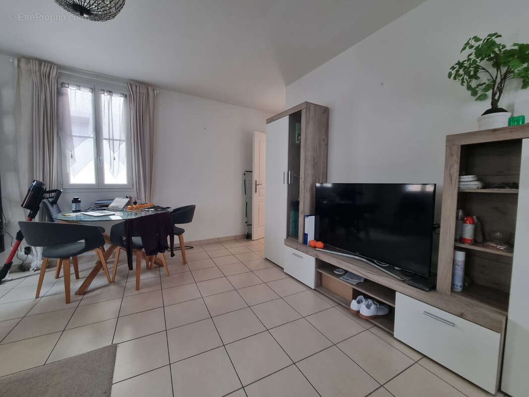 Appartement à EVIAN-LES-BAINS