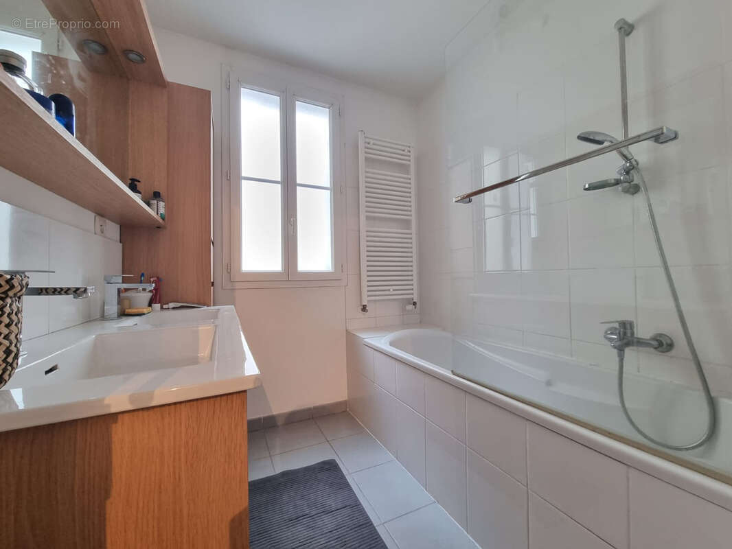 Appartement à EVIAN-LES-BAINS