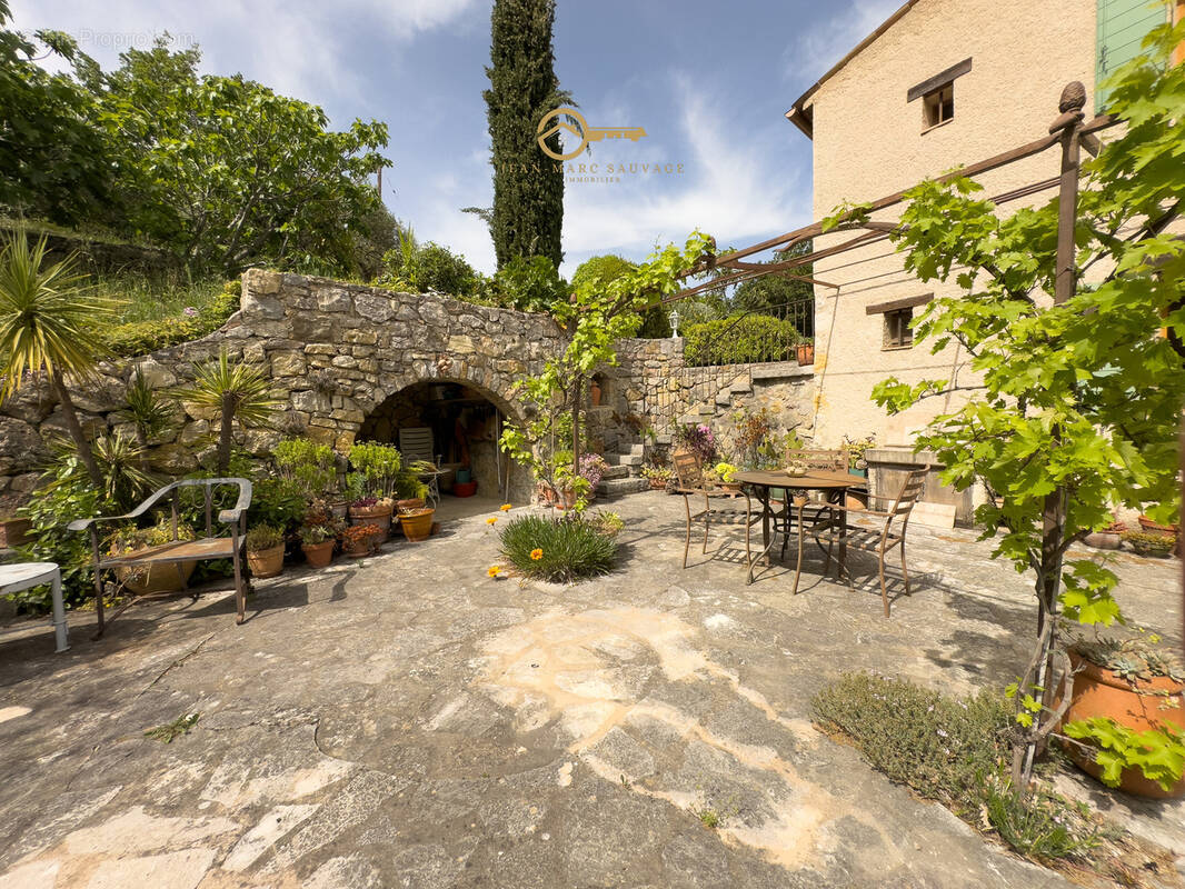 Maison à FAYENCE