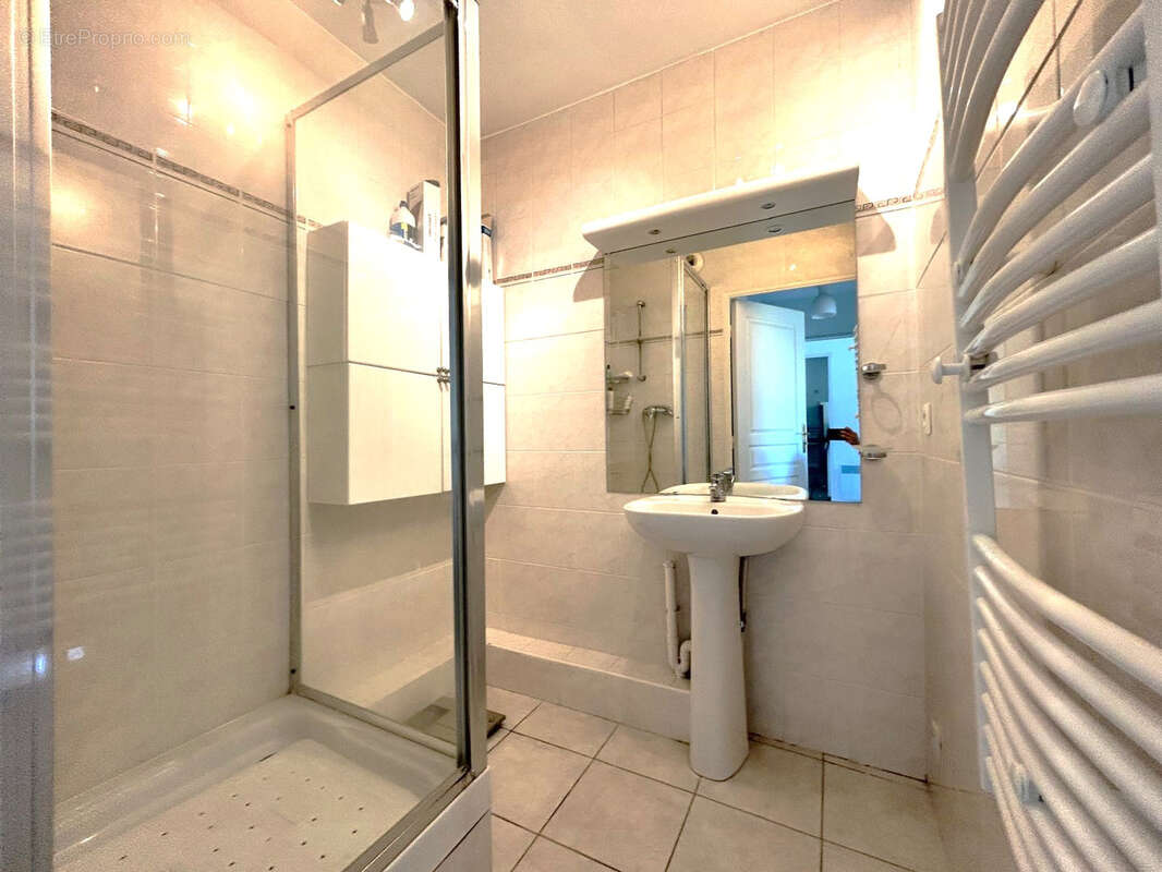 Appartement à MARSEILLE-9E