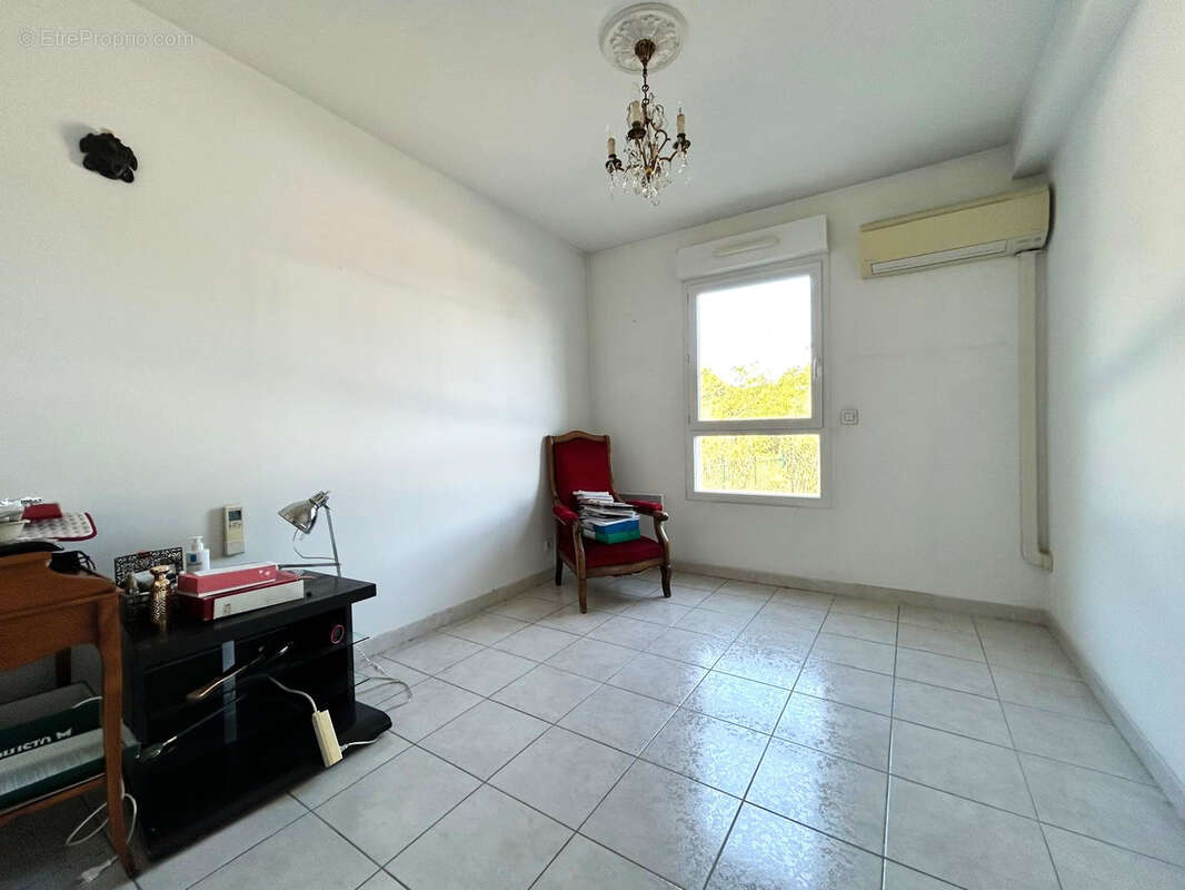 Appartement à MARSEILLE-9E
