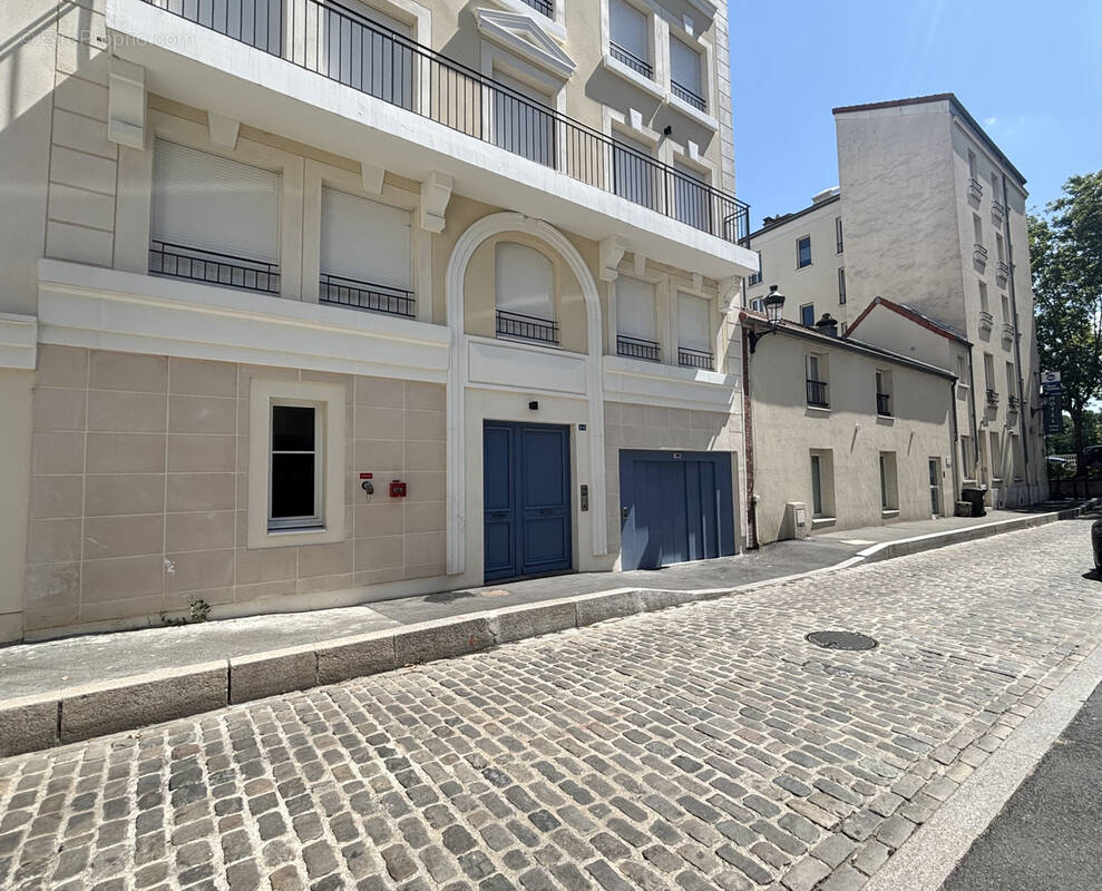 Parking à PUTEAUX