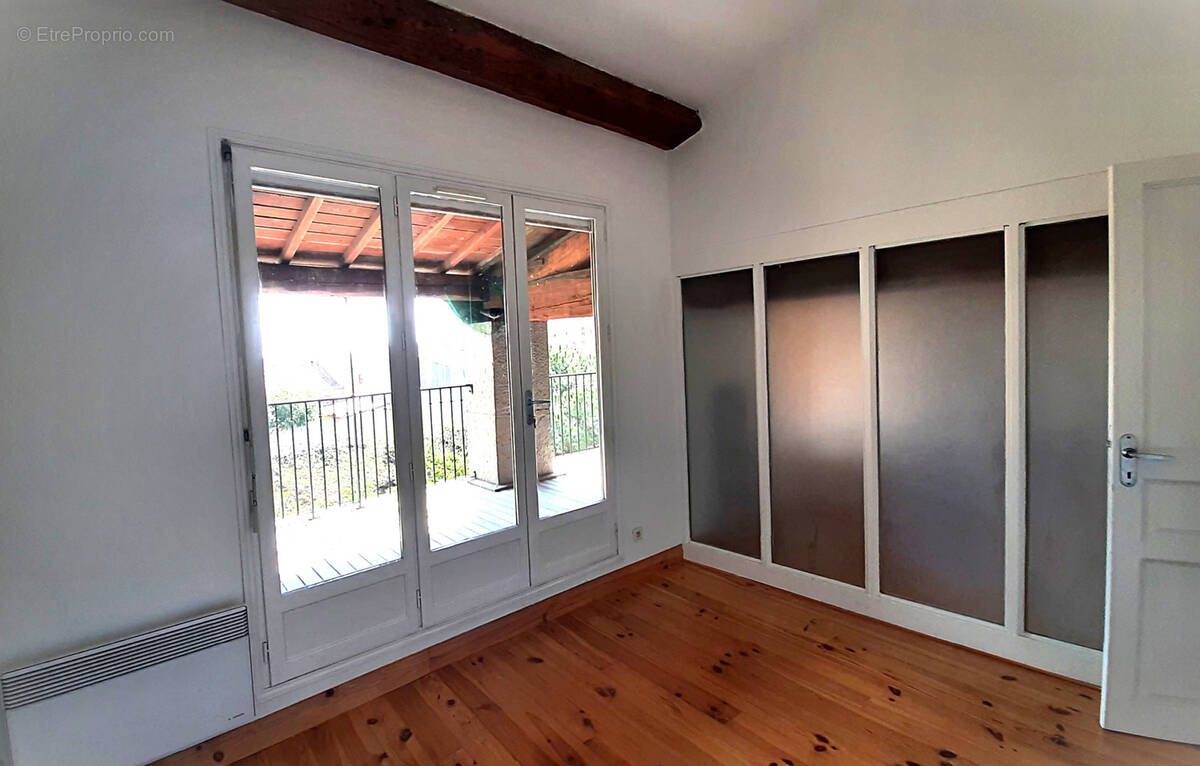 Appartement à CARCASSONNE