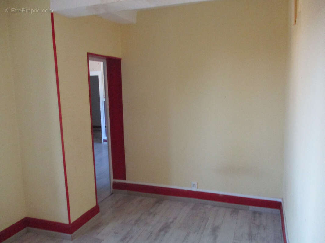 Maison à CEAUX-EN-COUHE