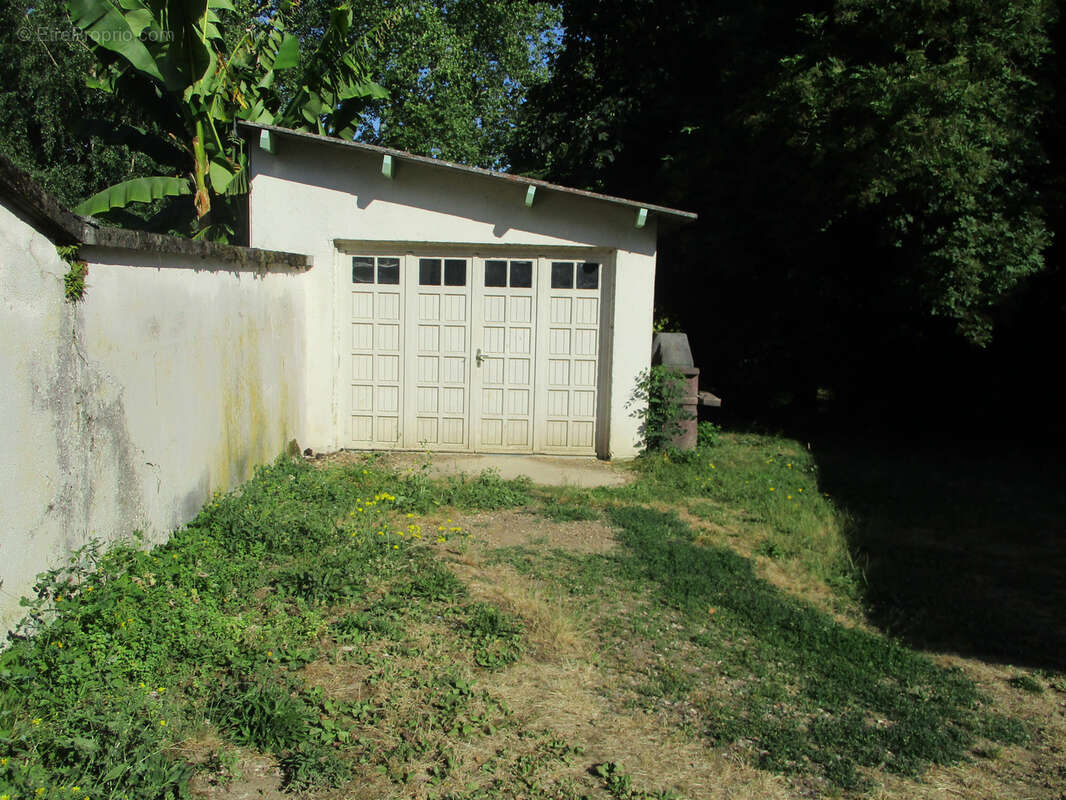 Maison à CEAUX-EN-COUHE