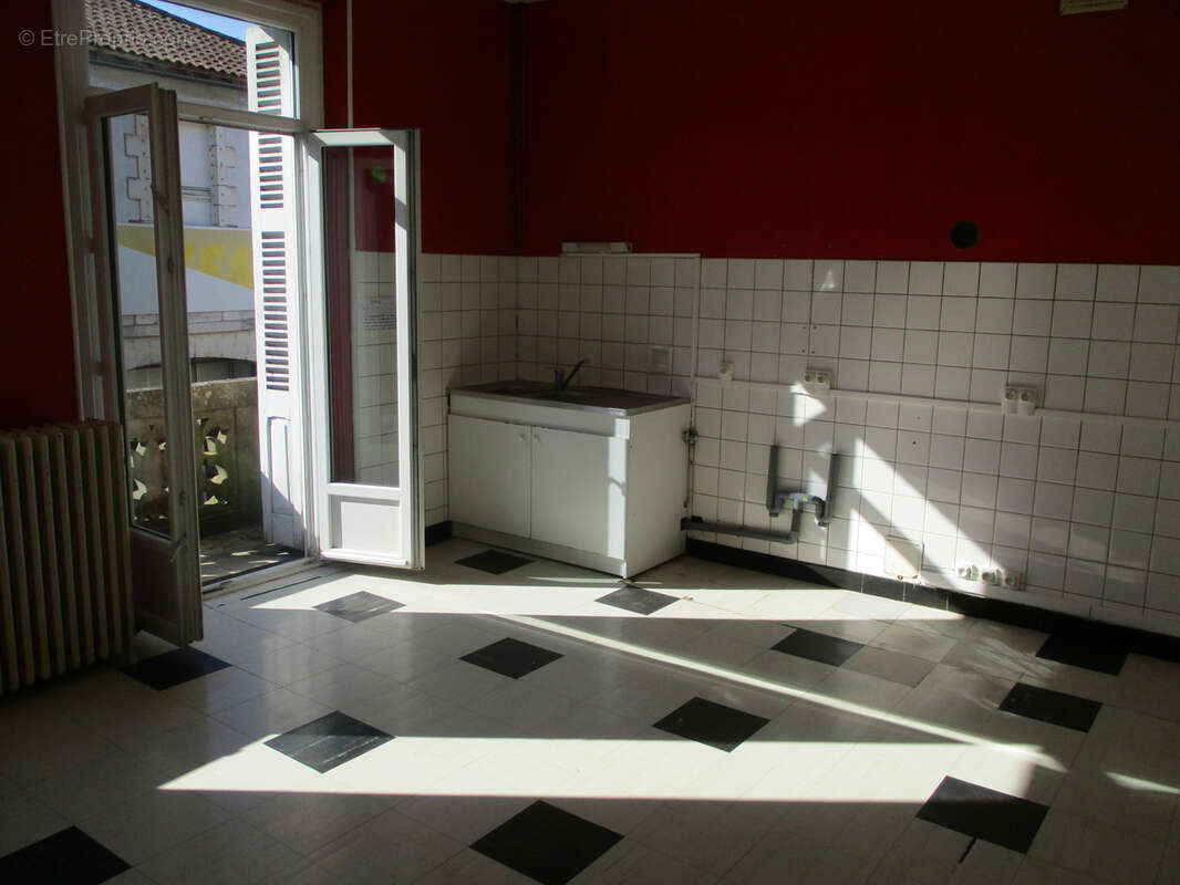 Maison à CEAUX-EN-COUHE