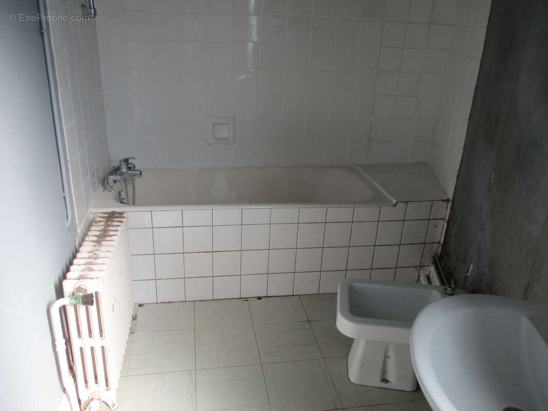 Maison à CEAUX-EN-COUHE