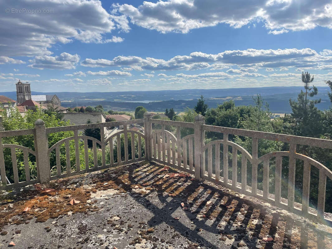 Appartement à PRADELLES