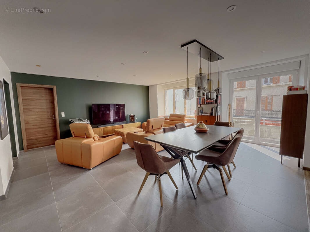 Appartement à MAICHE