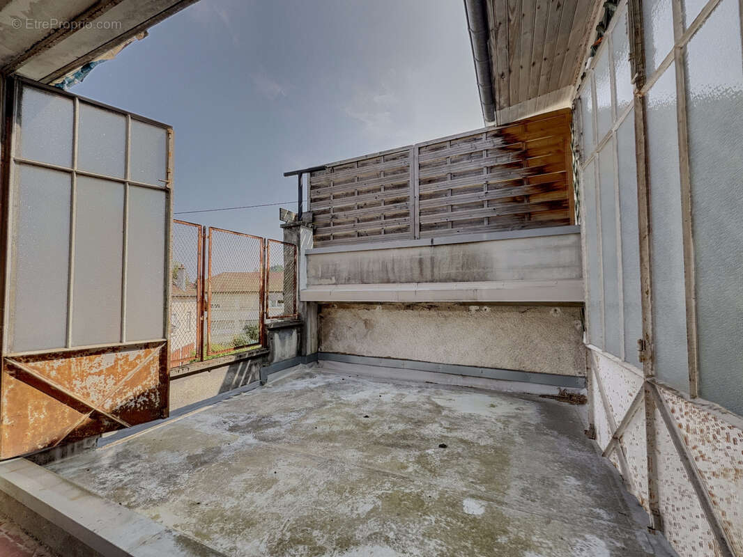 Appartement à MAICHE