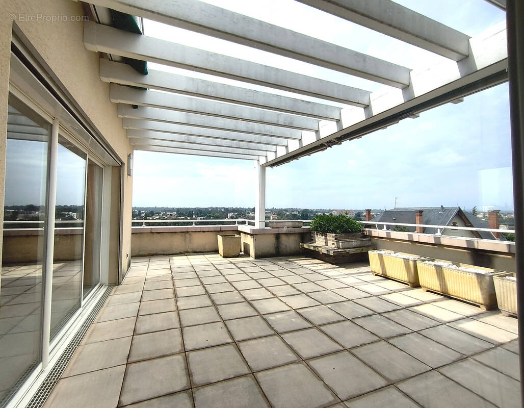 Appartement à ROMANS-SUR-ISERE