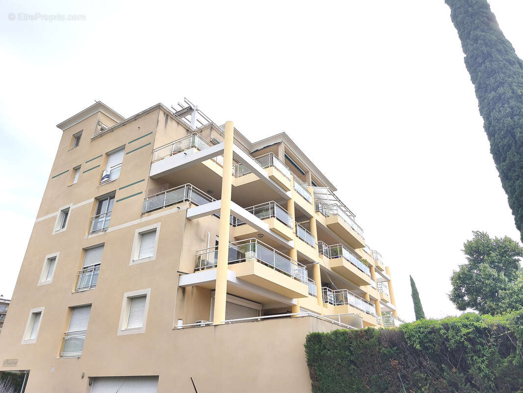 Appartement à ROMANS-SUR-ISERE