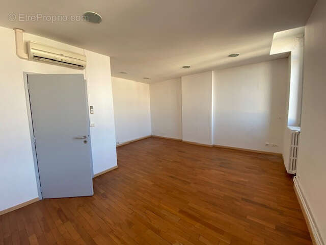 Commerce à LE BOUSCAT