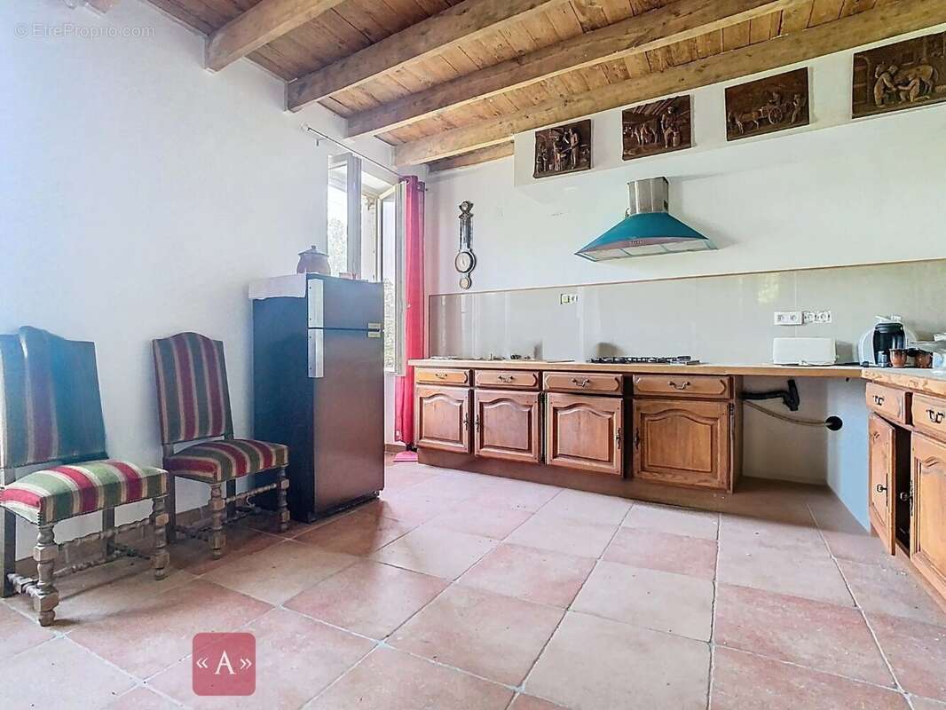 Maison à SAINT-SULPICE