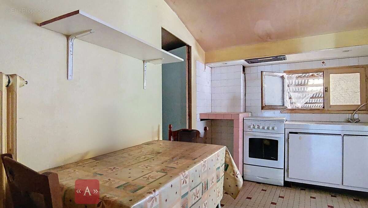 Maison à SAINT-SULPICE