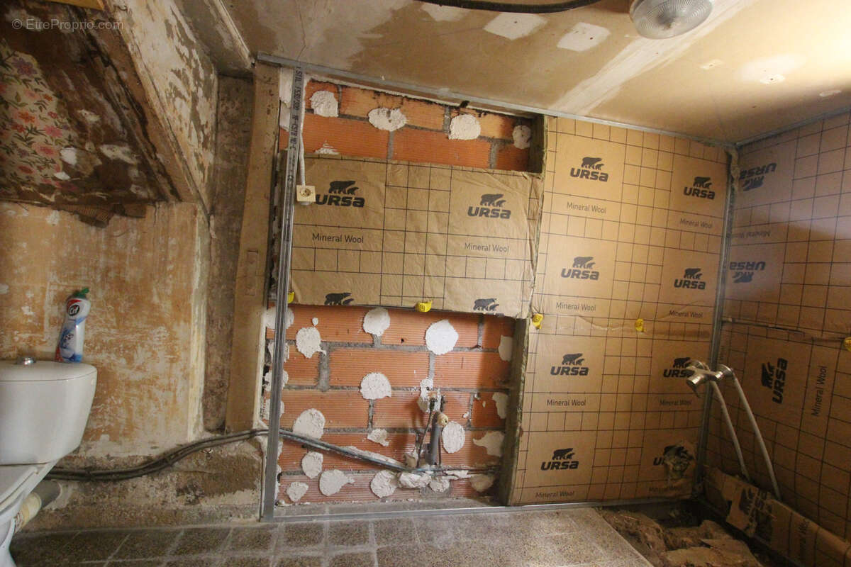 Maison à LUCENAY-L'EVEQUE