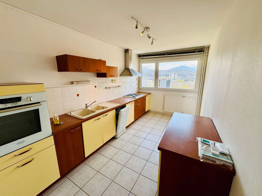 Appartement à GRENOBLE
